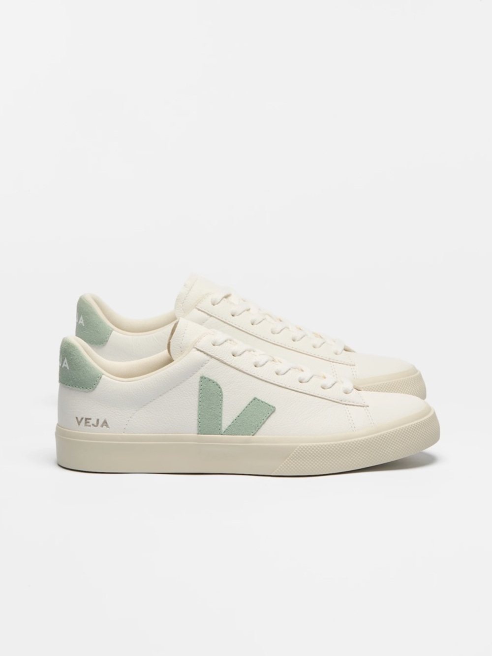 Veja Campo Leather Sneakers Sz 39/ 8 in Extra White / Matcha